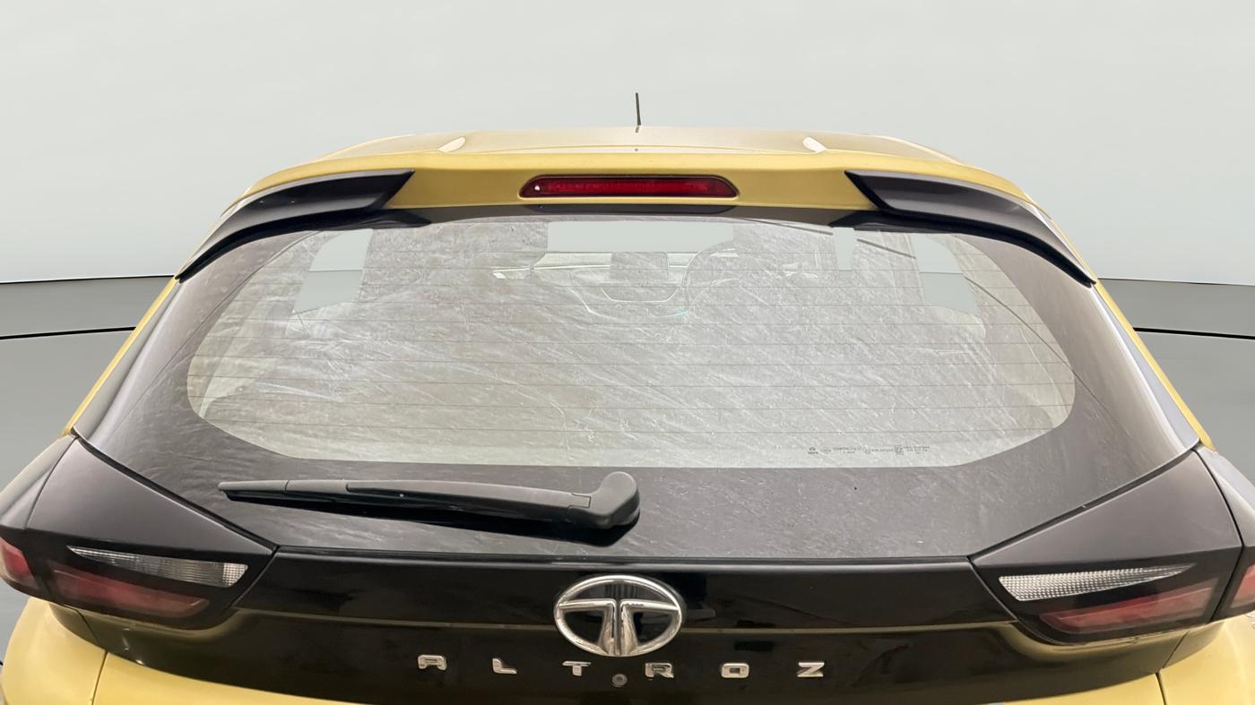 2020 Tata ALTROZ XZ PETROL, Petrol, Manual, 64,354 km, Rear Windshield