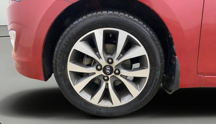 2015 Hyundai Verna FLUIDIC 4S 1.6 VTVT S(O), Petrol, Manual, 42,595 km, Left Front Wheel