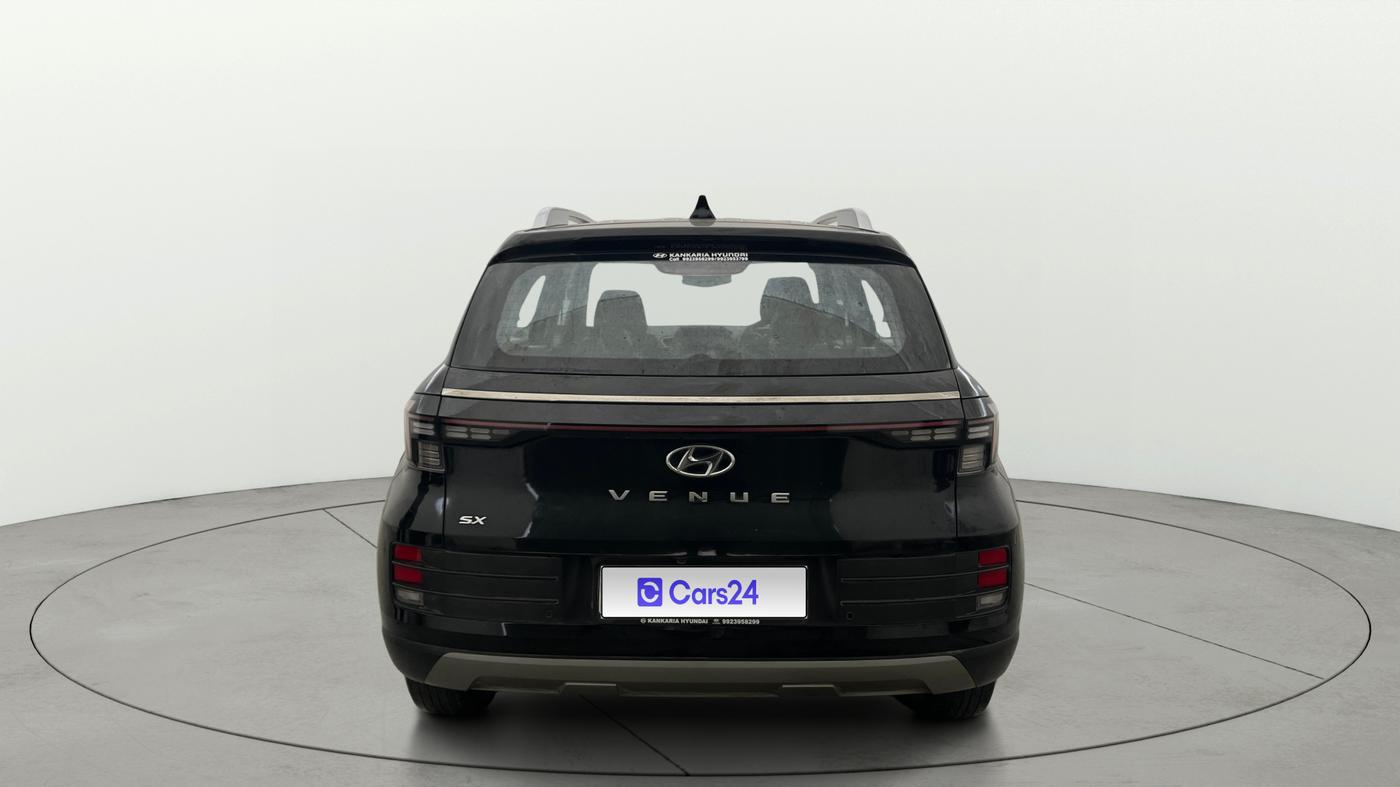2024 Hyundai VENUE SX 1.2 PETROL, Petrol, Manual, 54,819 km, Back/Rear