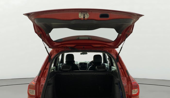 2018 Maruti Vitara Brezza VDI (O), Diesel, Manual, 1,04,184 km, Boot Door Open