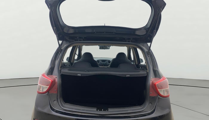 2014 Hyundai Grand i10 SPORTZ 1.2 KAPPA VTVT, Petrol, Manual, 71,303 km, Boot Open Zoomed View