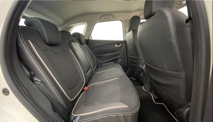 2018 Renault Captur RXT PETROL, Petrol, Manual, 52,702 km, Right Side Rear Door Cabin