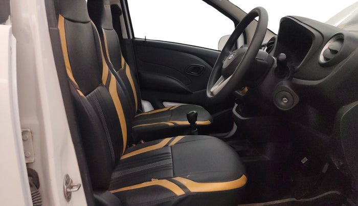 2017 Datsun Redi Go GOLD LIMITED EDITION, Petrol, Manual, 40,381 km, Right Side Front Door Cabin