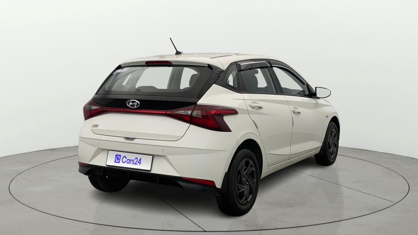 2023 Hyundai NEW I20 MAGNA 1.2 MT, Petrol, Manual, 27,146 km, Right Back Diagonal