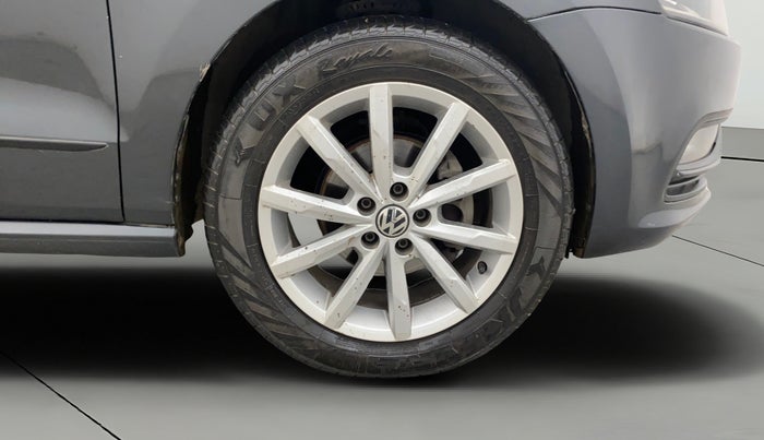 2017 Volkswagen Polo GT TSI AT, Petrol, Automatic, 73,687 km, Right Front Wheel
