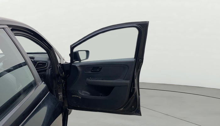 2024 Tata ALTROZ  XZA Plus Sunroof Dark Edition, Petrol, Automatic, 13,869 km, RHS Front Door
