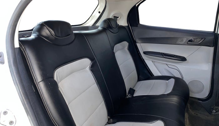 2022 Tata Tiago XT CNG, CNG, Manual, 14,186 km, Right Side Rear Door Cabin