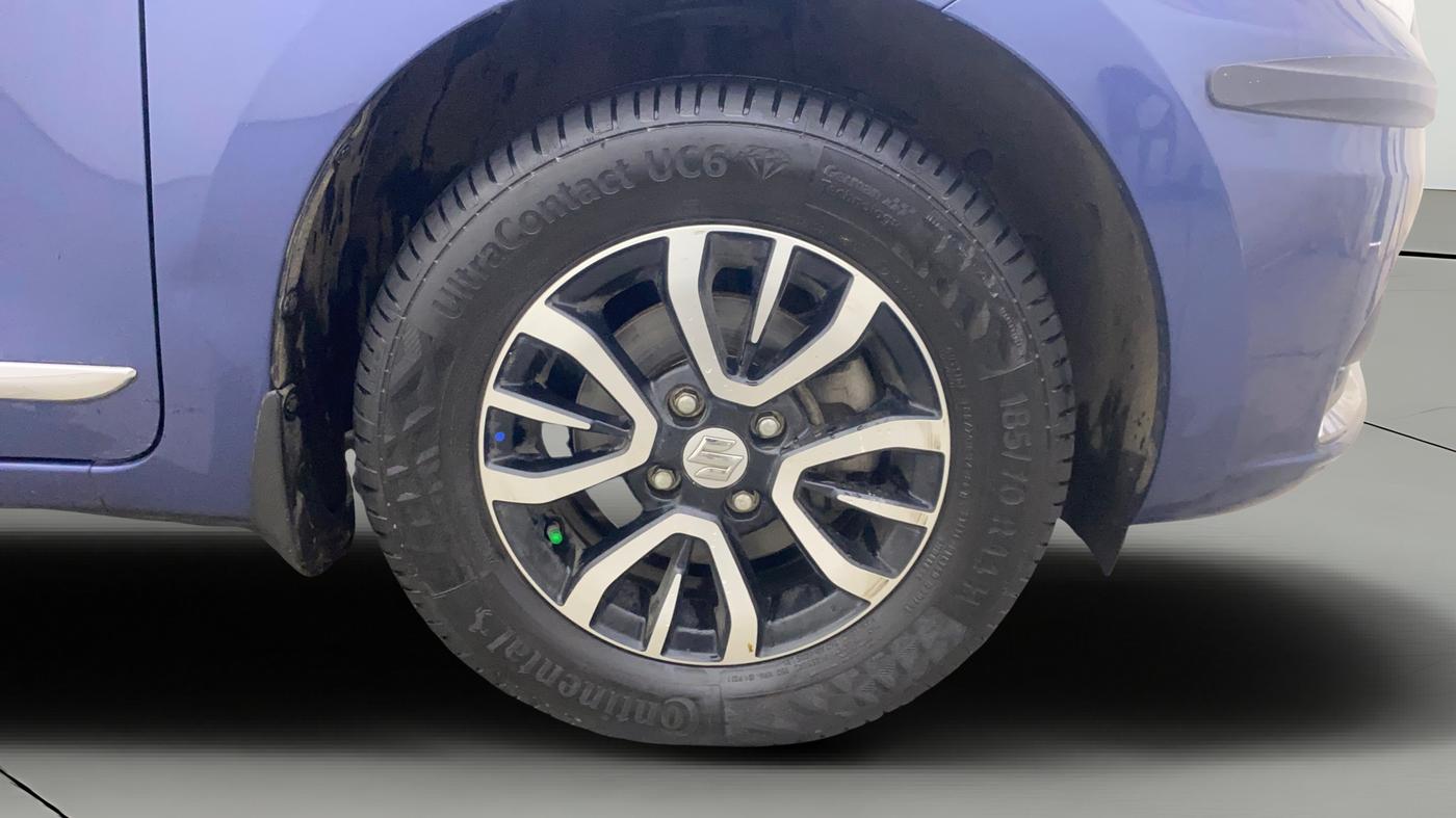 2024 Maruti Dzire VXI, Petrol, Manual, 64,271 km, Right Front Wheel