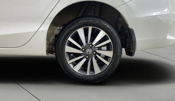 2024 Honda City 1.5L I-VTEC V, Petrol, Manual, 28,986 km, Left Rear Wheel