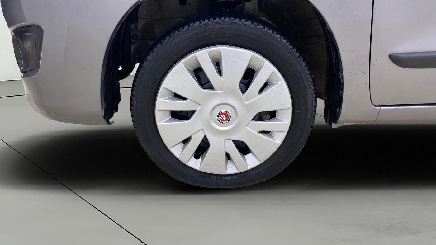 2016 Maruti Wagon R 1.0 VXI, Petrol, Manual, 18,875 km, Left Front Wheel