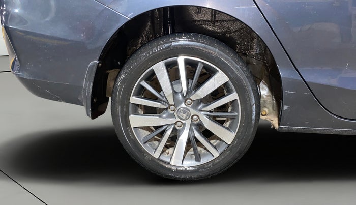 2022 Honda City 1.5L I-VTEC ZX CVT, Petrol, Automatic, 43,284 km, Right Rear Wheel