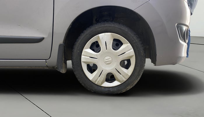 2016 Maruti Wagon R 1.0 VXI, Petrol, Manual, 30,404 km, Right Front Wheel