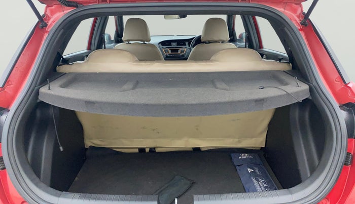 2016 Hyundai i20 Active 1.2 BASE, Petrol, Manual, 29,842 km, Boot Open Zoomed View