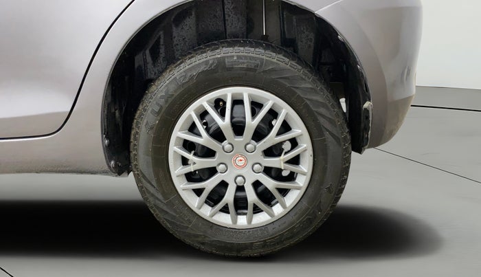 2015 Maruti Swift VXI, Petrol, Manual, 86,175 km, Left Rear Wheel