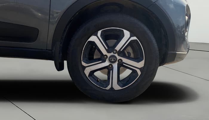 2021 Tata NEXON XZ PLUS PETROL SUNROOF, Petrol, Manual, 1,39,803 km, Right Front Wheel