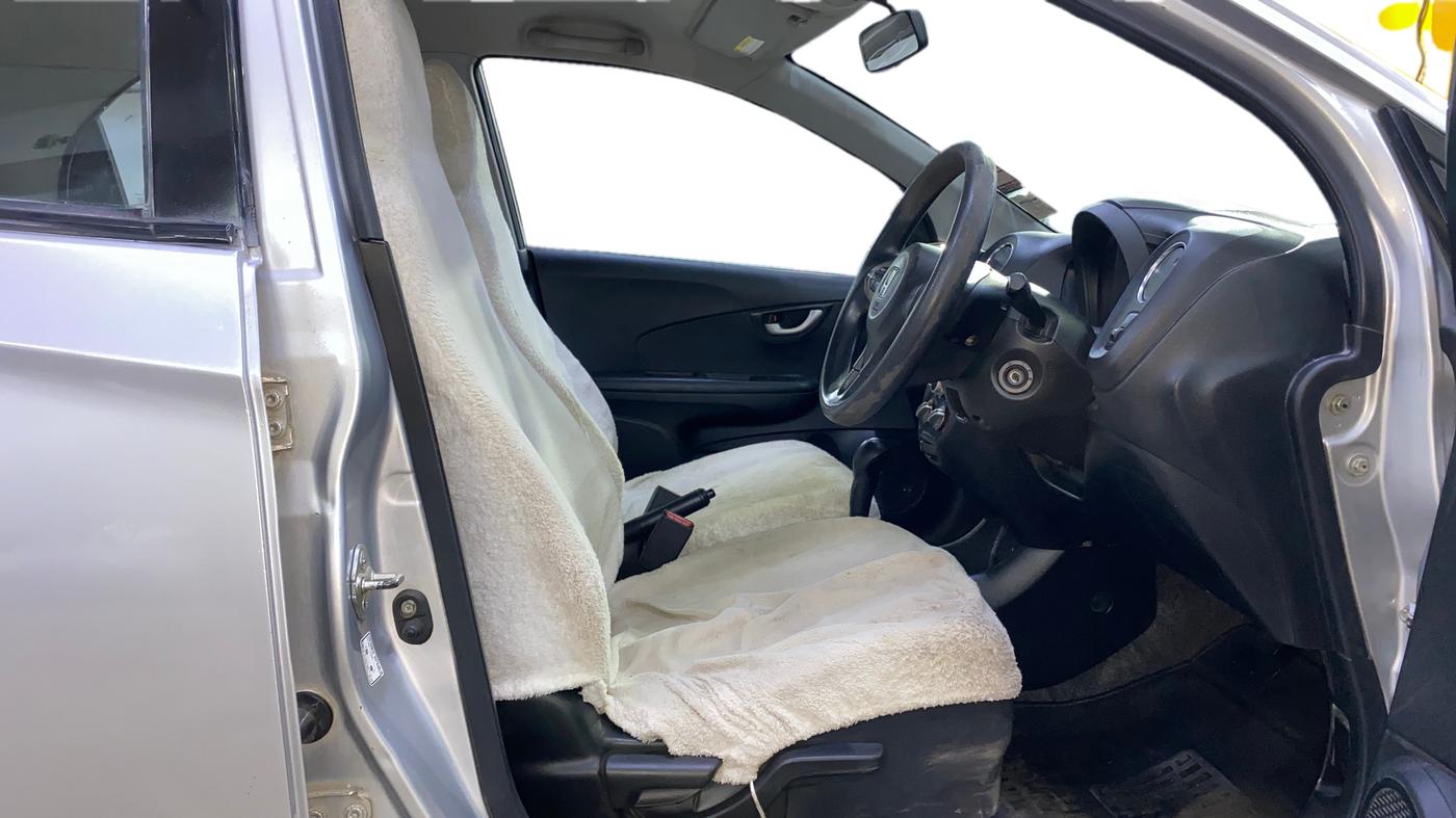 2015 Honda Brio VX AT, Petrol, Automatic, 73,981 km, Right Side Front Door Cabin