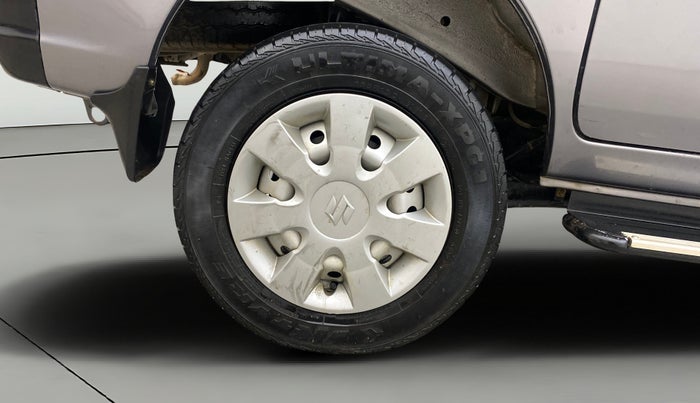 2024 Maruti Eeco 5 STR AC, Petrol, Manual, 35,452 km, Right Rear Wheel