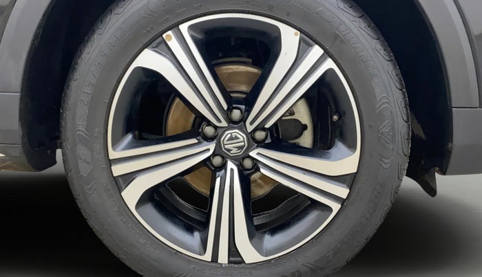 2022 MG ASTOR SHARP 1.5 MT, Petrol, Manual, 31,580 km, Right Front Wheel
