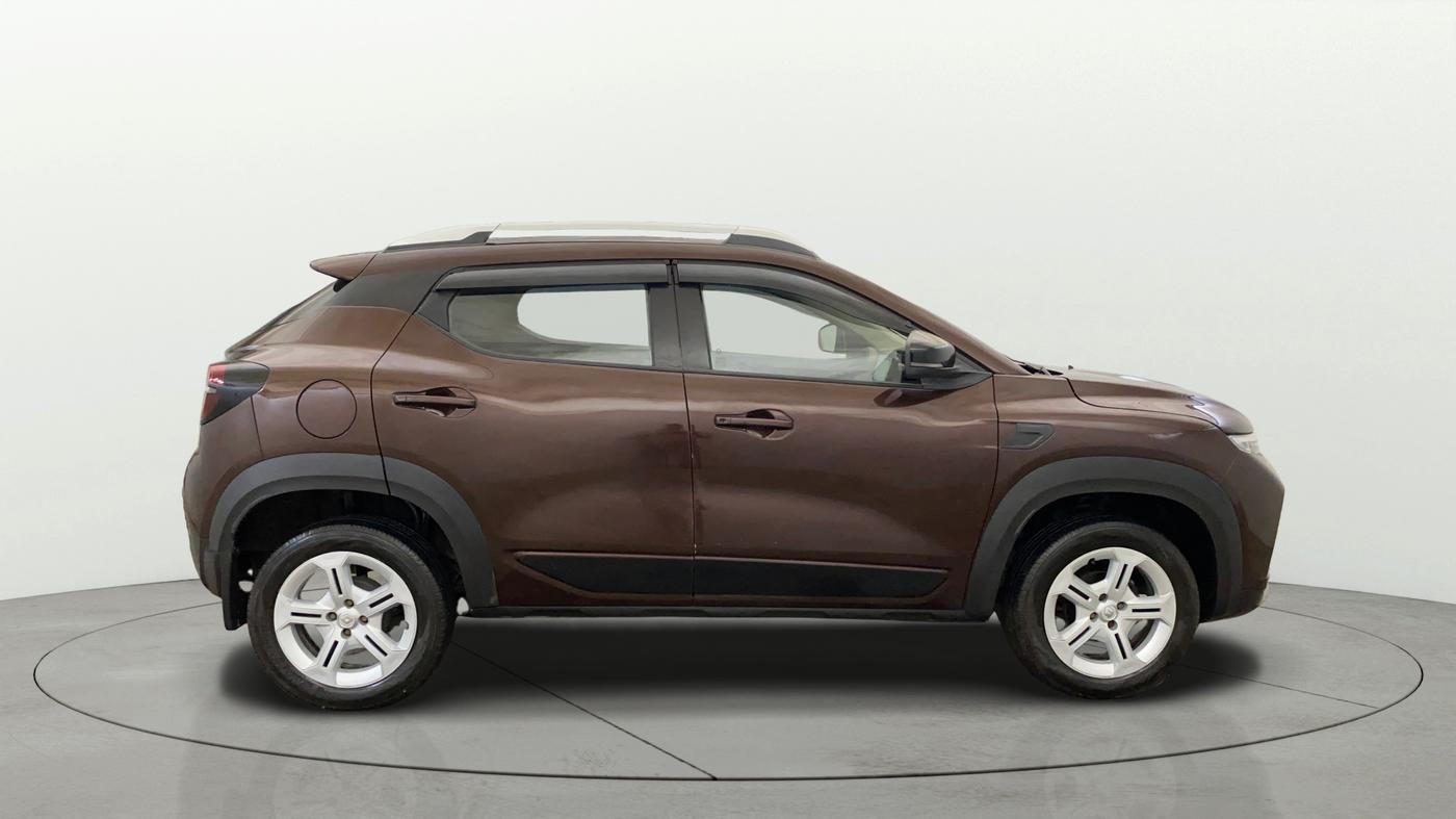 2022 Renault Kiger RXT MT, Petrol, Manual, 30,923 km, Right Side View