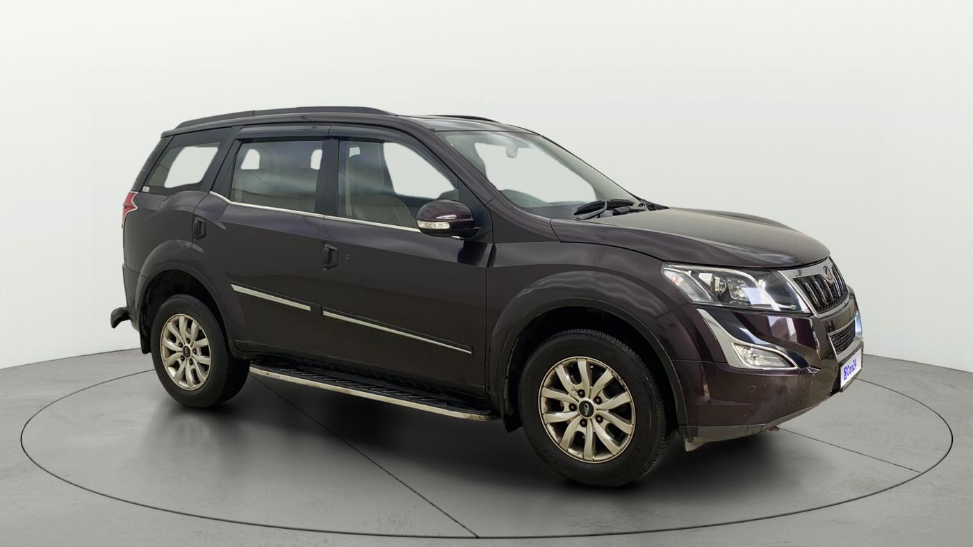 2017 Mahindra XUV500 W10 AT, Diesel, Automatic, 56,401 km, Right Front Diagonal