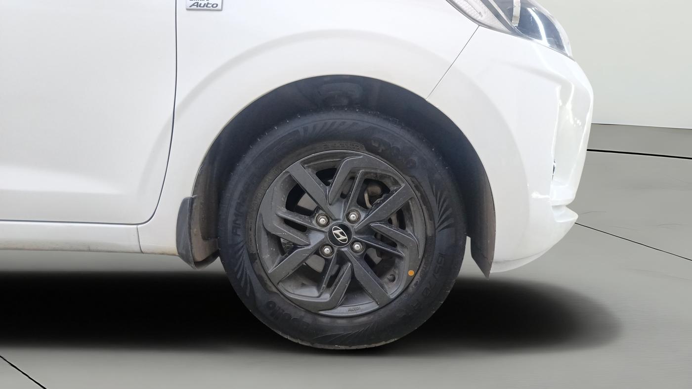 2020 Hyundai GRAND I10 NIOS SPORTZ AMT 1.2 KAPPA VTVT, Petrol, Automatic, 29,329 km, Right Front Wheel