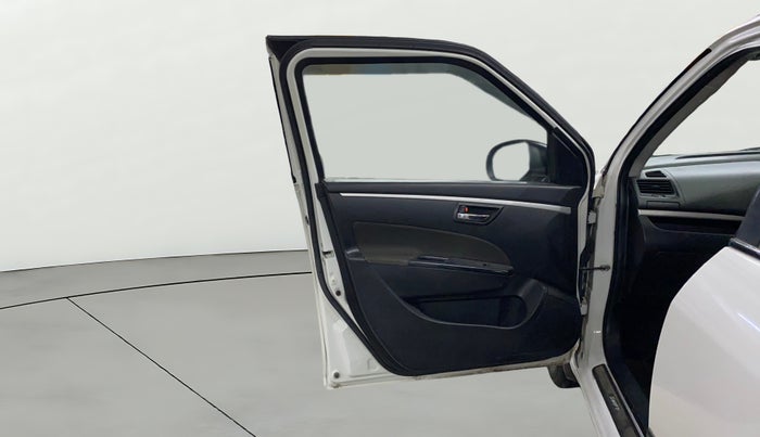 2016 Maruti Swift VXI, Petrol, Manual, 63,076 km, LHS Front Door