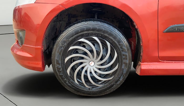 2014 Maruti Swift VDI, Diesel, Manual, 1,07,149 km, Left Front Wheel