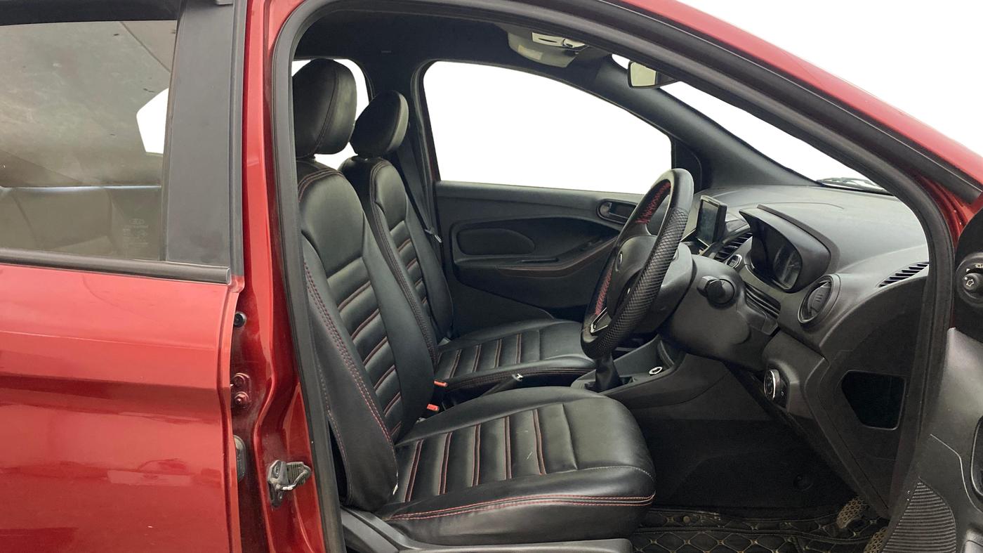 2021 Ford FREESTYLE TITANIUM 1.2 PETROL, Petrol, Manual, 50,456 km, Right Side Front Door Cabin