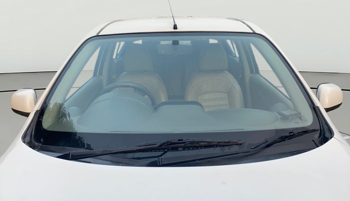 2012 Nissan Sunny XV PETROL, Petrol, Manual, 68,600 km, Front Windshield