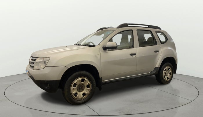 2013 Renault Duster RXL PETROL, Petrol, Manual, 1,35,055 km, Left Front Diagonal
