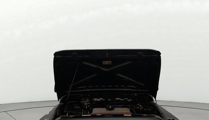 2024 Mahindra Thar LX P 2WD AT HT, Petrol, Automatic, 31,978 km, Open Bonet