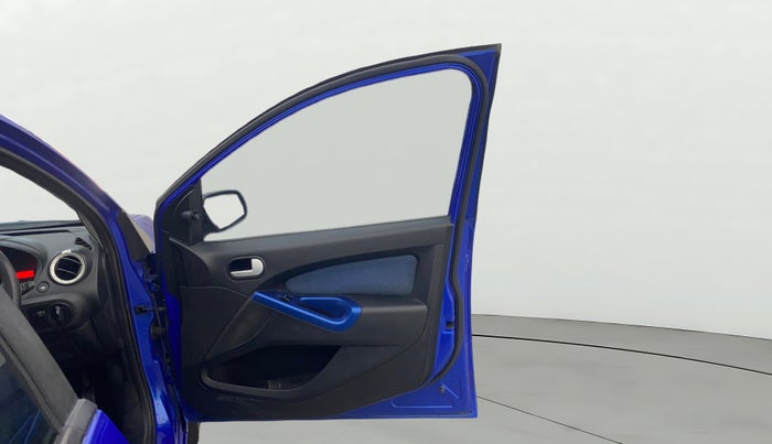 2015 Ford Figo TITANIUM 1.2 PETROL, Petrol, Manual, 62,338 km, RHS Front Door