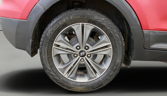 2017 Hyundai Creta SX PLUS AT 1.6 PETROL, Petrol, Automatic, 90,417 km, Right Rear Wheel