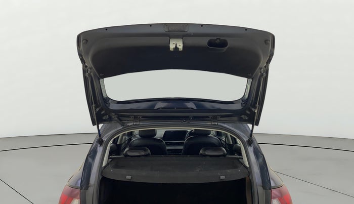 2022 Hyundai NEW I20 ASTA (O) 1.2 AT, Petrol, Automatic, 36,151 km, Boot Door Open