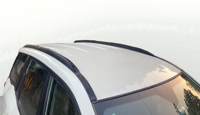 2015 Mahindra XUV500 W6, Diesel, Manual, 76,338 km, Roof