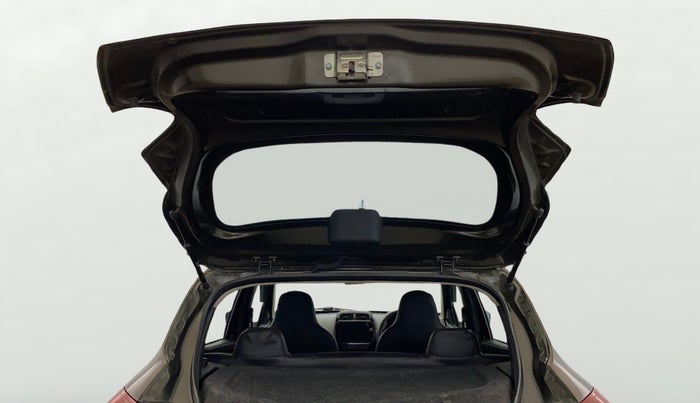2021 Renault Kwid RXT 1.0 (O), Petrol, Manual, 36,060 km, Boot Door Open