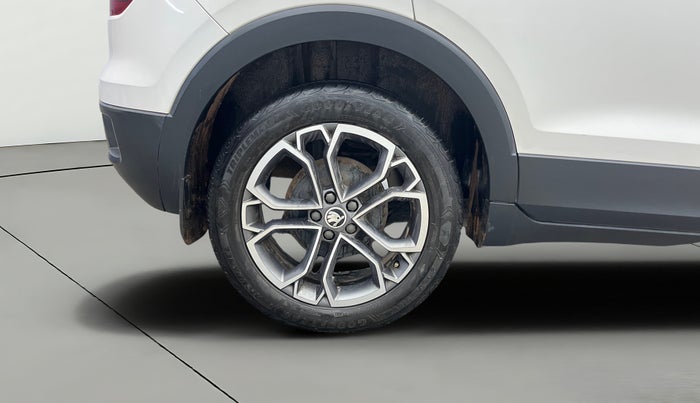 2021 Skoda KUSHAQ STYLE 1.0L TSI AT, Petrol, Automatic, 24,676 km, Right Rear Wheel