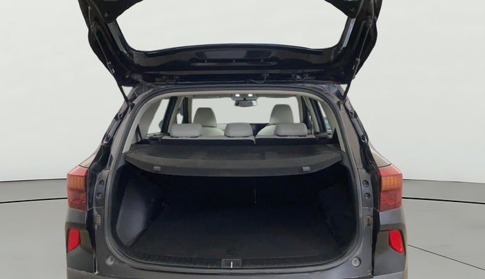 2022 KIA SELTOS HTX PETROL 1.5, Petrol, Manual, 35,386 km, Boot Open Zoomed View