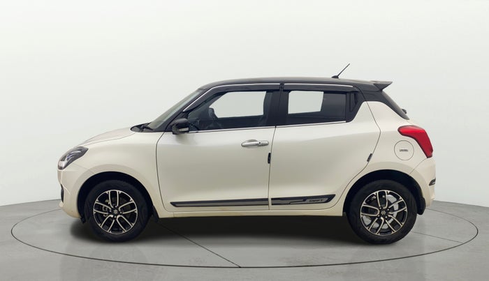 2023 Maruti Swift ZXI PLUS AMT DUAL TONE, Petrol, Automatic, 19,538 km, Left Side