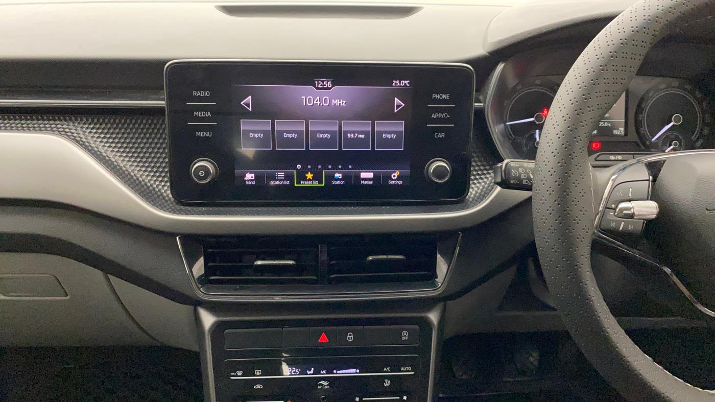 2023 Skoda KUSHAQ AMBITION 1.5 TSI MT, Petrol, Manual, 22,617 km, Air Conditioner