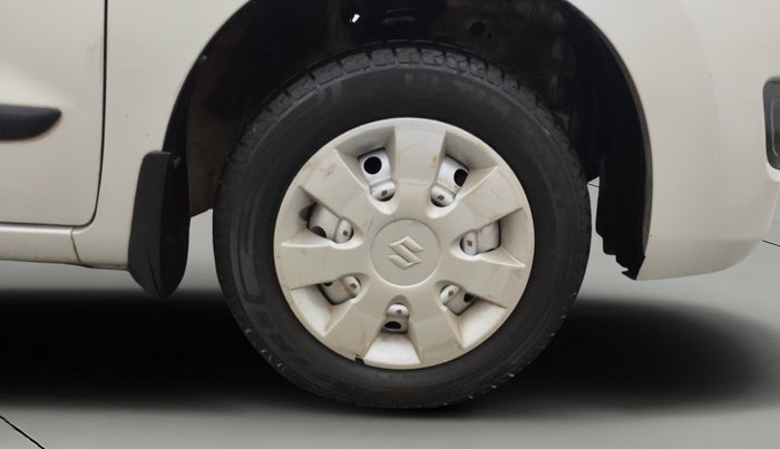 2014 Maruti Wagon R 1.0 LXI CNG, CNG, Manual, 76,541 km, Right Front Wheel