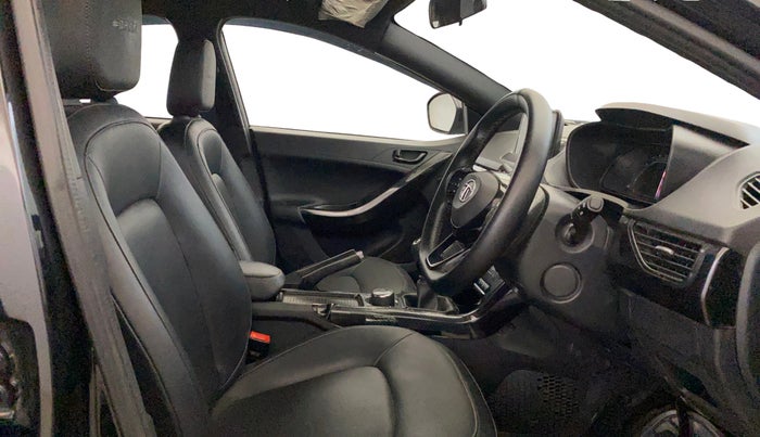 2021 Tata NEXON XZ PLUS PETROL DARK EDITION, Petrol, Manual, 68,454 km, Right Side Front Door Cabin