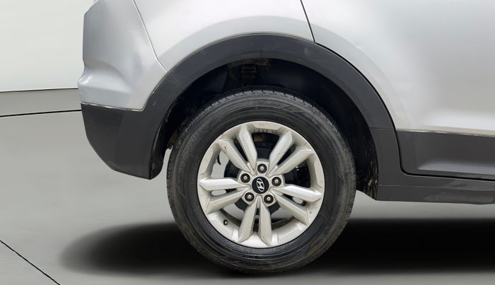 2016 Hyundai Creta SX PLUS 1.6 PETROL, Petrol, Manual, 94,638 km, Right Rear Wheel