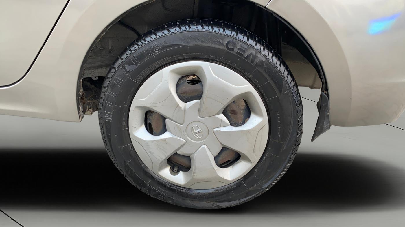2019 Tata TIGOR XZ PETROL, CNG, Manual, 82,763 km, Left Rear Wheel