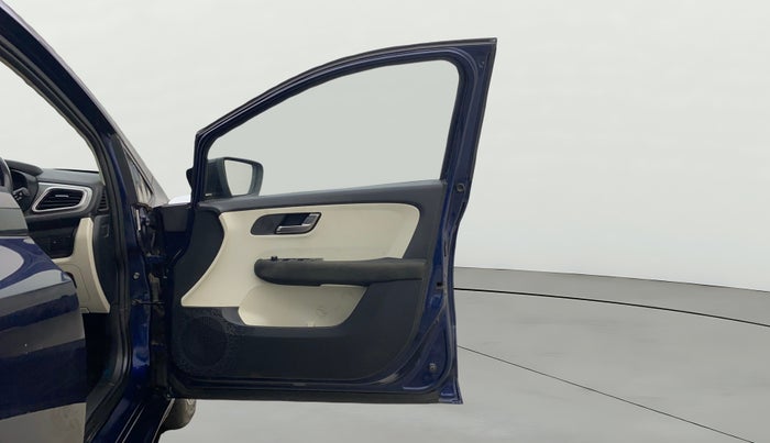 2023 Tata ALTROZ XZA, Petrol, Automatic, 31,031 km, RHS Front Door