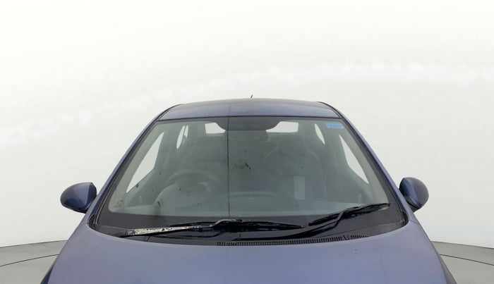 2015 Hyundai Xcent SX 1.2, Petrol, Manual, 1,20,441 km, Front Windshield