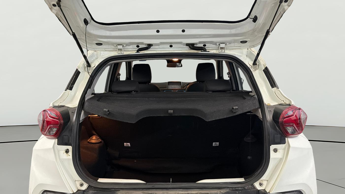2022 Tata PUNCH CREATIVE  AMT, Petrol, Automatic, 37,616 km, Boot Open Zoomed View