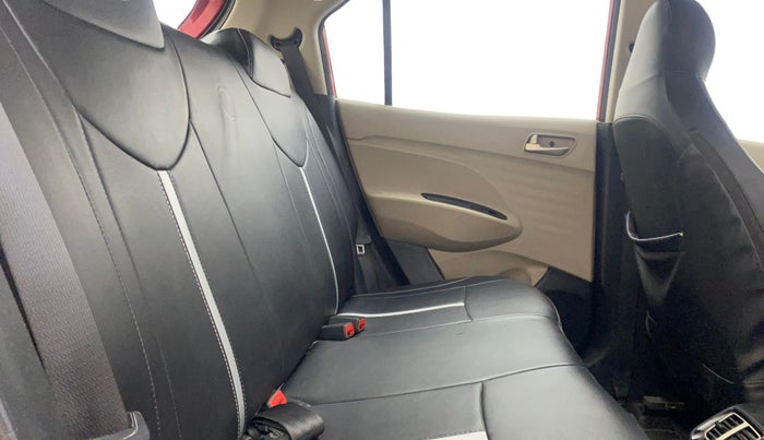 2019 Hyundai NEW SANTRO MAGNA, Petrol, Manual, 28,005 km, Right Side Rear Door Cabin