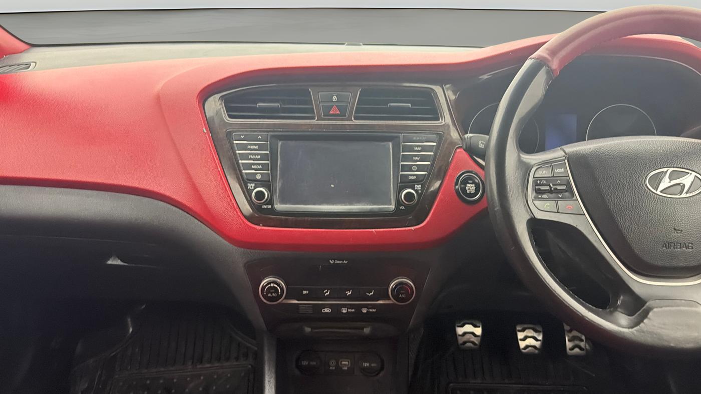2015 Hyundai i20 Active 1.2 SX, Petrol, Manual, 76,929 km, Air Conditioner