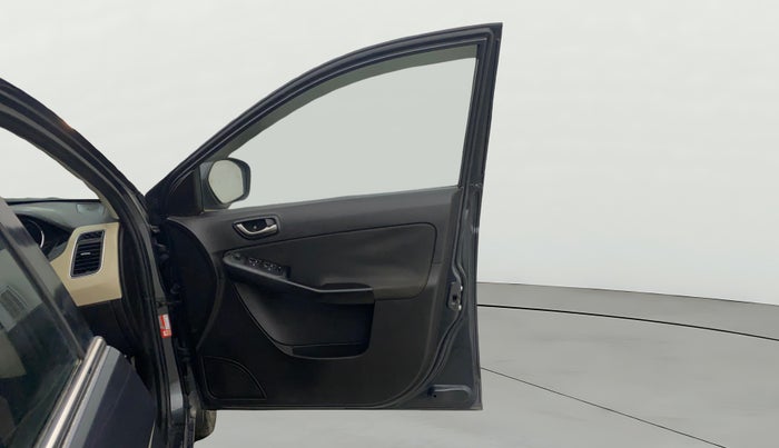 2014 Tata Zest XT PETROL, Petrol, Manual, 86,702 km, RHS Front Door